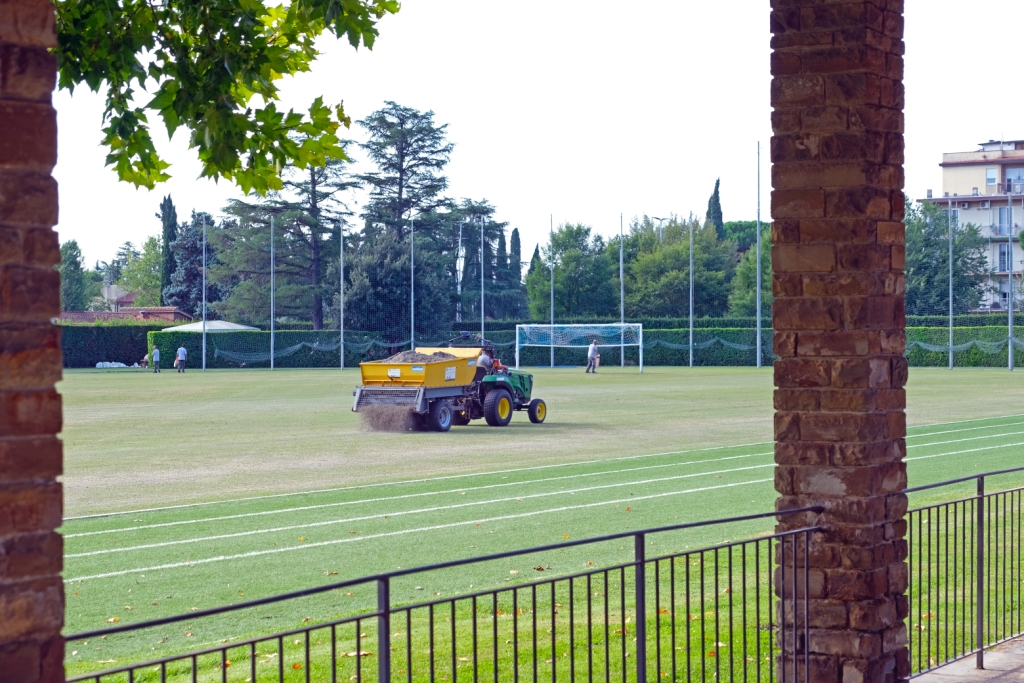 Campo 3 "Vittorio Pozzo" durante la risemina